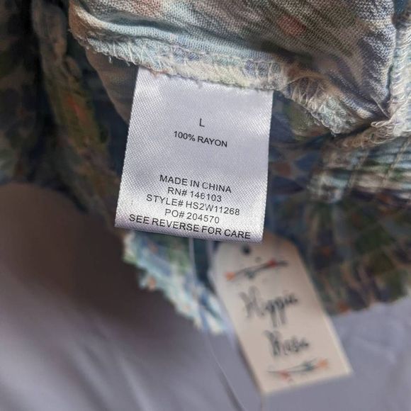 Hippie Rose Crop Cami Printed Smocked Ivory Floral NWT Juniors Large HS2W11268 - Picture 6 of 7